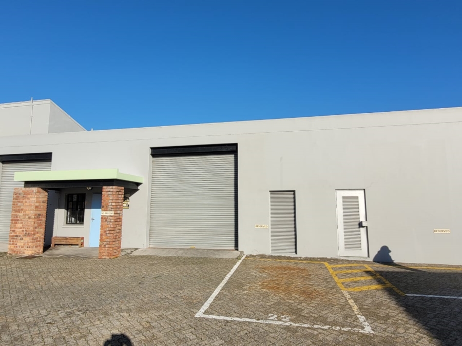 To Let Commercial Property for Rent in Maitland Western Cape